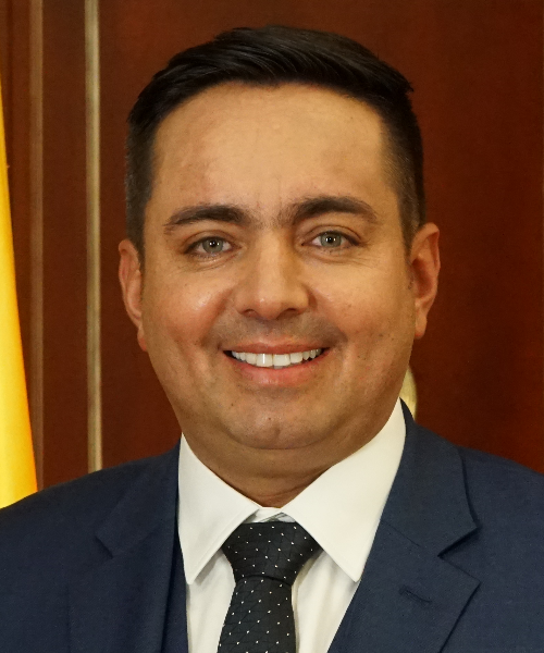 JULIO-ROBERTO-SALAZAR